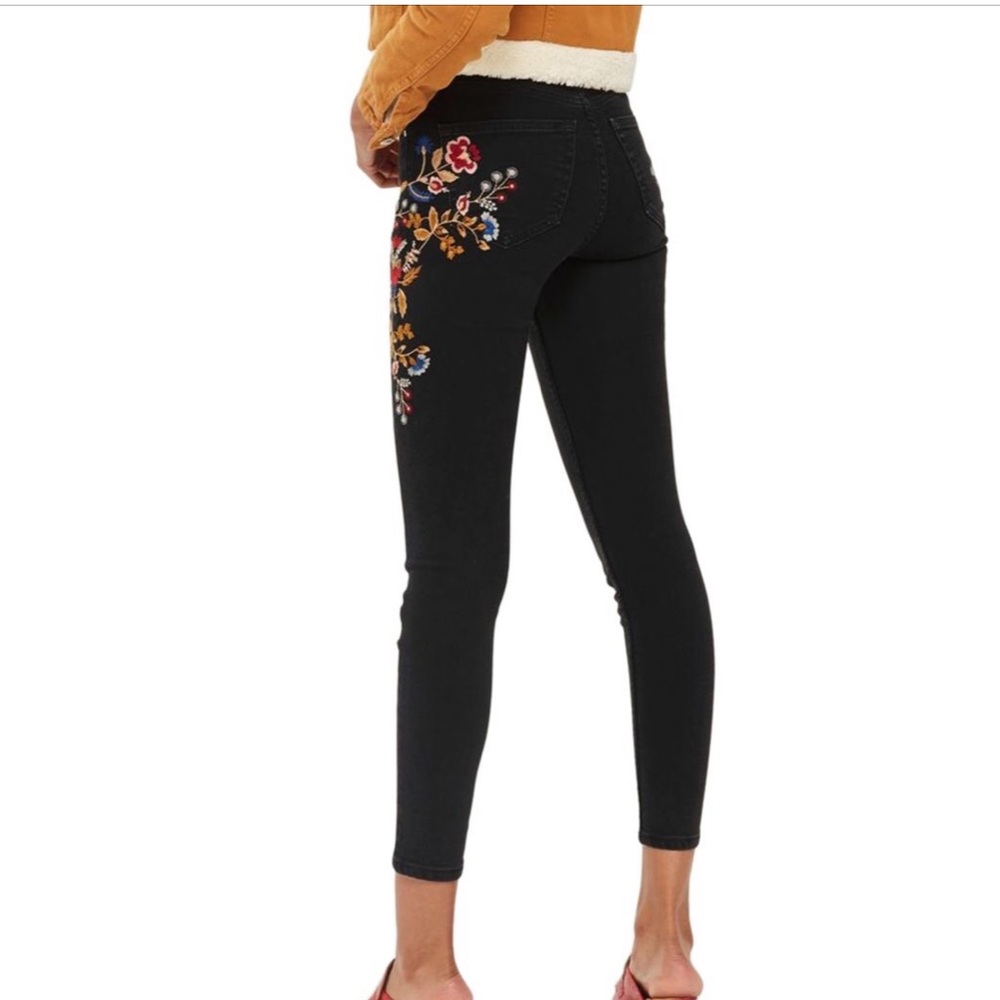 Tophop Floral Embroidered Jamie Jeans - Picture 2 of 5
